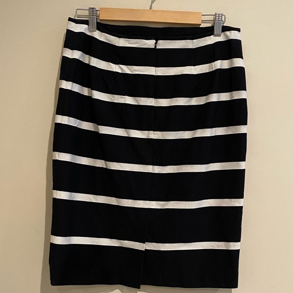 Stripe Pencil Skirt - Picture 5 of 5